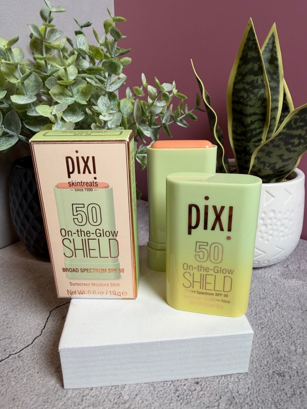 Pixi On-the-Glow Shield SPF 50 Moisture Stick – Light Green & Peach